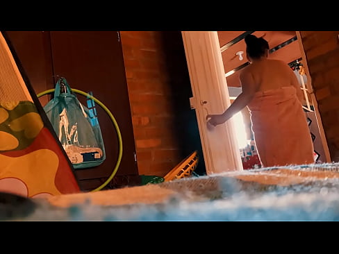 ❤️ عمویم دنبالم می آید داخل حمام، وقتی دوش می گیرم مرا به هم می زند. ️❌ پورن مقعد در ما fa.tubsexer-porn.ru ❌❤