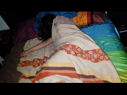 ❤️ ناتنی در حالی که نامادری جوانش را می خوابد سرزنش می کند. ️❌ پورن مقعد در ما fa.tubsexer-porn.ru ❌❤